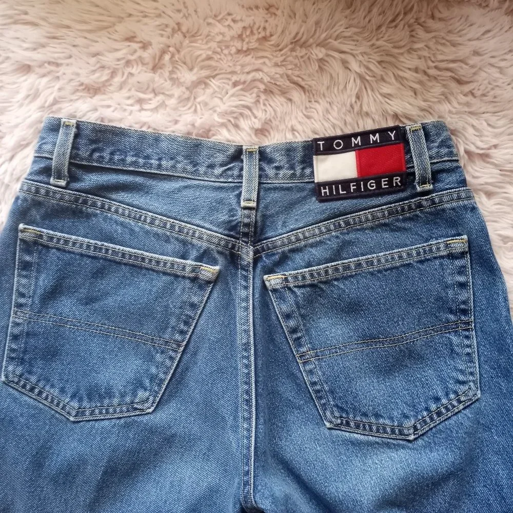 Vintage 90'sTommy Hilfiger Medium Wash Jeans